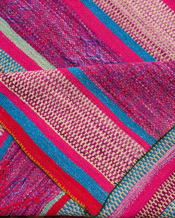 Alfombra Étnica Tejida a Mano 180 x 185 cm - AEP018